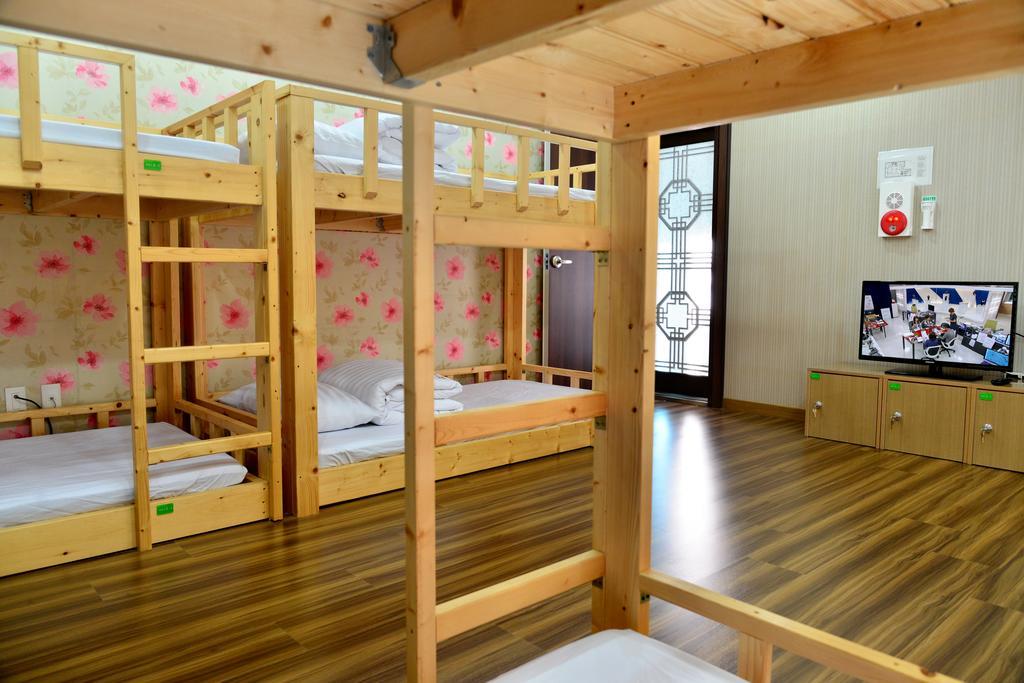 Seom Guesthouse Seogwipo Zewnętrze zdjęcie